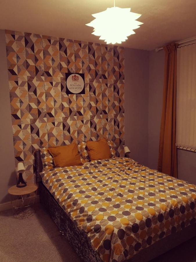 Mini Hotel Leeds リーズ エクステリア 写真